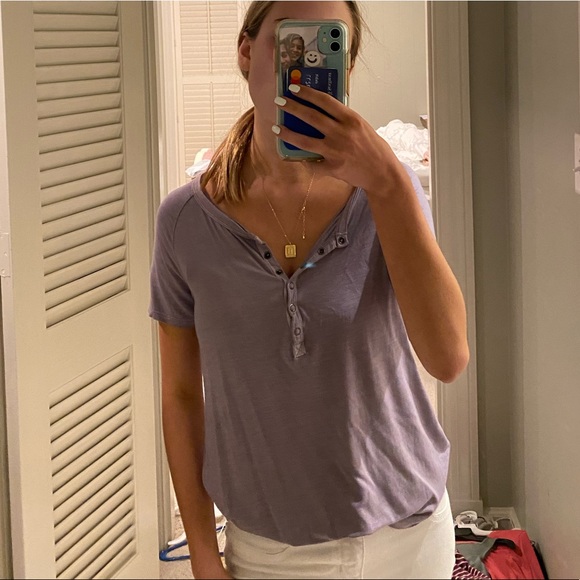 soft and sexy button grey tee - Picture 4 of 5